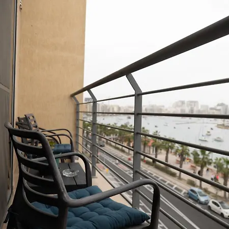 Golden Harbour - 2 Bedrooms, 2 Bathrooms