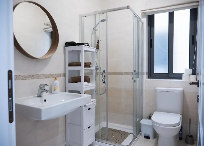 Διαμέρισμα Golden Harbour - 2 Bedrooms, 2 Bathrooms *