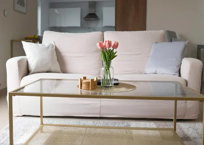 Golden Harbour - 2 Bedrooms, 2 Bathrooms