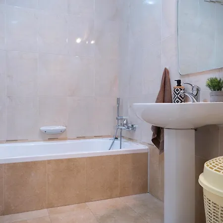 Golden Harbour - 2 Bedrooms, 2 Bathrooms Апартаменты Gzira