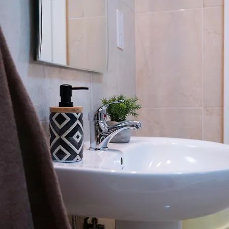 Golden Harbour - 2 Bedrooms, 2 Bathrooms * Gzira