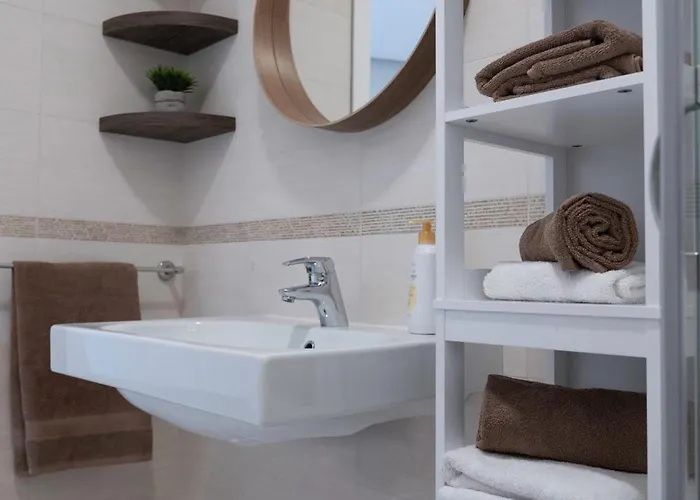 Golden Harbour - 2 Bedrooms, 2 Bathrooms Apartman Gżira