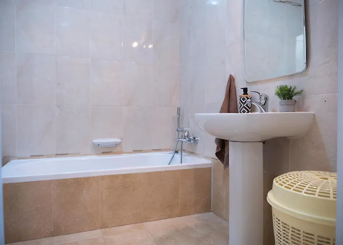 Golden Harbour - 2 Bedrooms, 2 Bathrooms Apartman Gżira